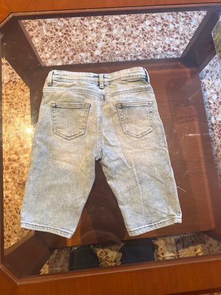 Pantalón vaquero de 10-11 años.