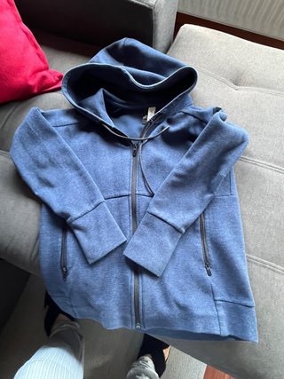 Sudadera Adidas Azul con Cremallera y Capucha
