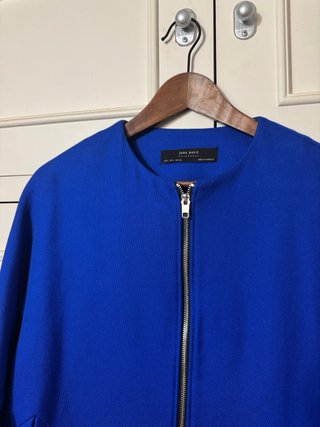 Chaqueta Zara Azul con Cremallera