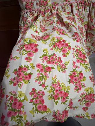 Vestido niña flores rosas