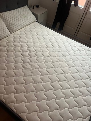 Cama somier y colchón gris Talla : 150x190