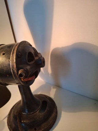Ventilador Antiguo Bronce y Negro