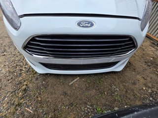 Ford 1415708 2002312 delantera completa fiesta cnn
