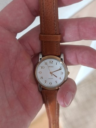 Reloj Seiko Lucent Unisex