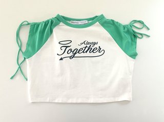 Camiseta Crop Bershka Always Together Talla L