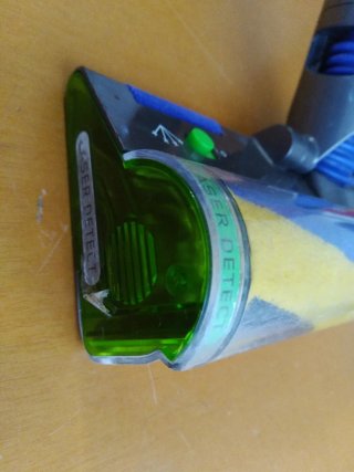 Spazzolino Fluffy Laser Dyson V12