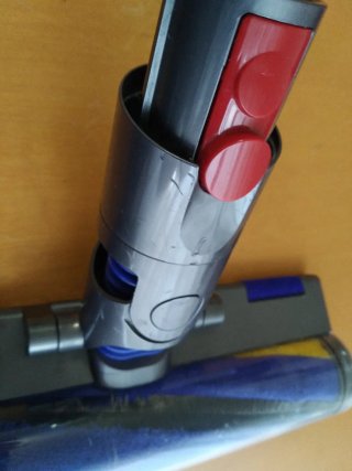 Spazzolino Fluffy Laser Dyson V12
