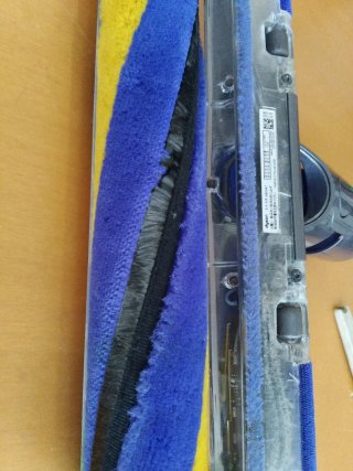 Spazzolino Fluffy Laser Dyson V12