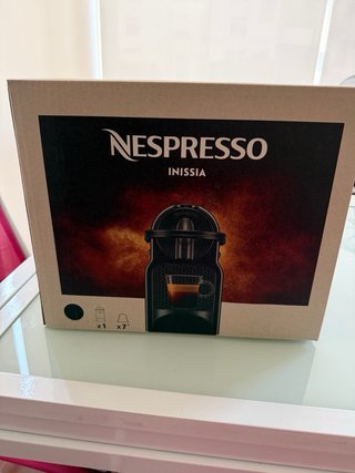 Cafetera Nespresso Inissia Negra NUEVA