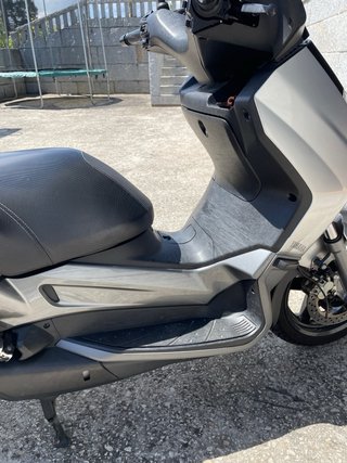 Yamaha Xmax 250 Maxi Scooter