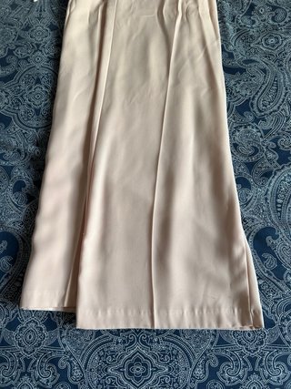 Pantalón fluido palazzo rosa