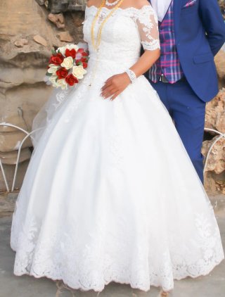 Vestido de Novia Blanco  Más 2 vuelos