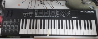 Teclado Controlador MIDI M-Audio Code49
