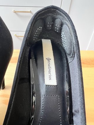 Zapatos de salón negros Stradivarius T36