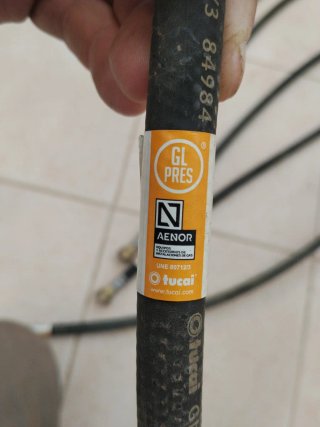 Manguera 28-P.máx.: 20 bar (2MPa)--DN
