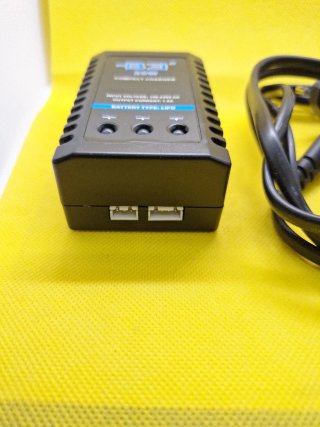 Cargador B3 Lipo 2S/3S Nuevo