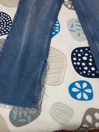 Pantalón vaquero Mango
