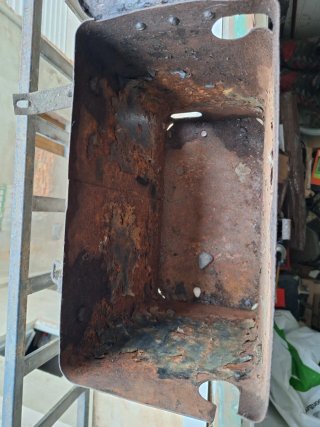 Caja Batería Willys MC38 Original
