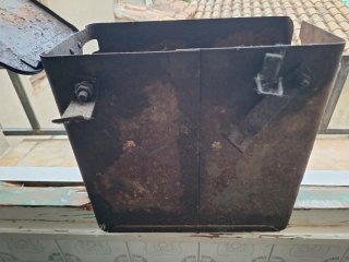Caja Batería Willys MC38 Original