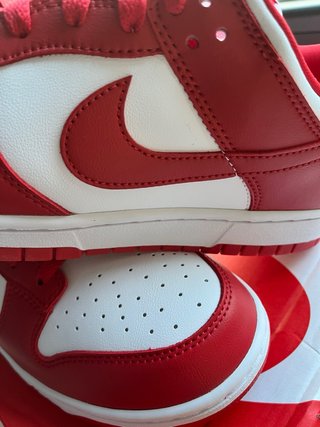 Nike Dunk Rojas y Blancas