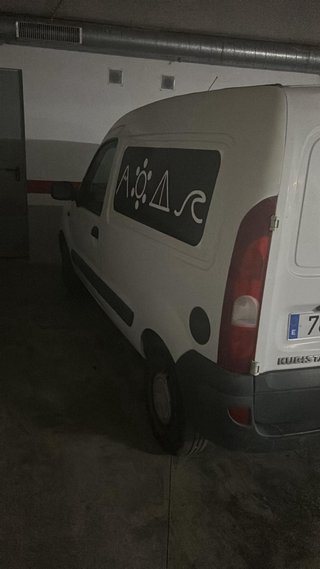 Furgoneta Nissan Kubistar con 75.000 Km. kangoo