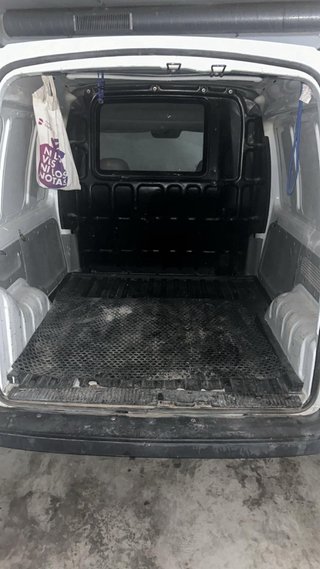 Furgoneta Nissan Kubistar con 75.000 Km. kangoo