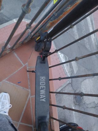 Patín Eléctrico Rideway (roto)