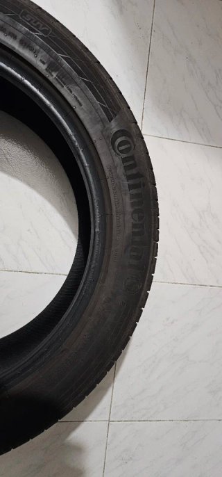 Neumático Continental Sport Contact 255/45 R19 100