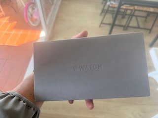 Apple Watch Ultra 2 de 49mm TitanioNegro sellado