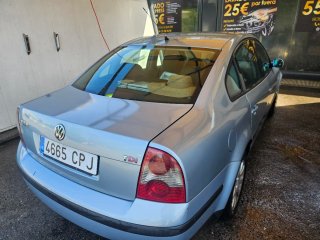 Volkswagen Passat 2003