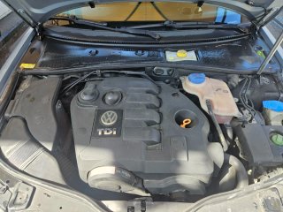Volkswagen Passat 2003