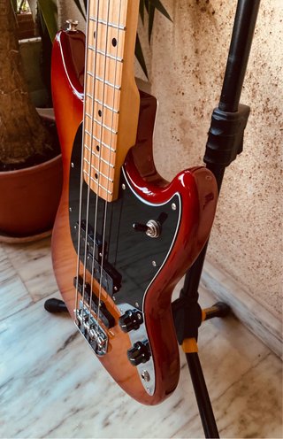 Bajo Eléctrico Fender Mustang Bass MIM