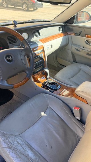KIA Opirus 2007