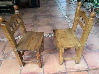 Conjunto 2 Sillas Madera Maciza Rústicas