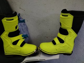 Botas Thor Motocross Negras y Amarillas