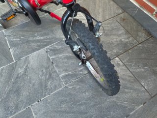 Bici infantil Btwin 16" roja