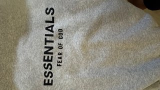 Sudadera Essentials Gris