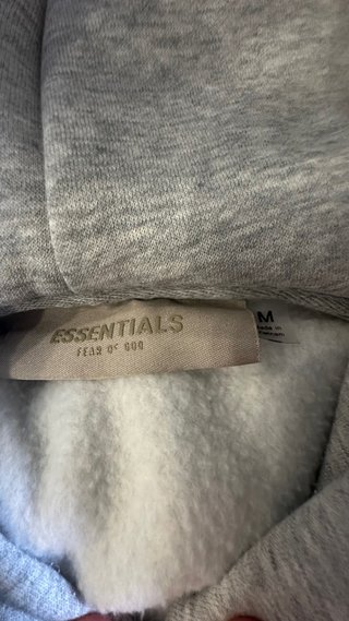 Sudadera Essentials Gris