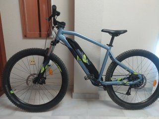 Bicicleta eléctrica Rockrider ST100