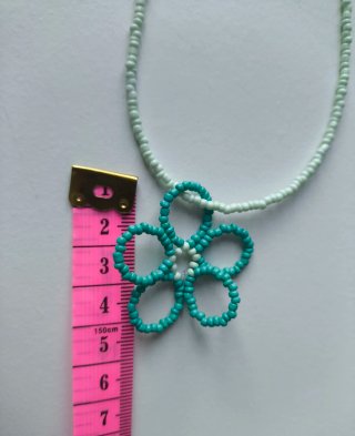 Conjunto collar y pendientes flor menta