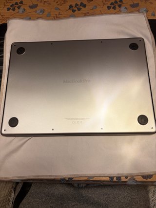 OPORTUNIDAD!!! MacBook Pro Chip M2 Pro Space Grey