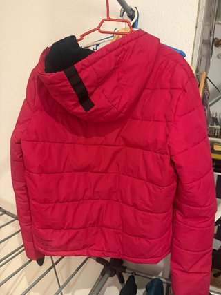 Abrigo acolchado rojo Décimas