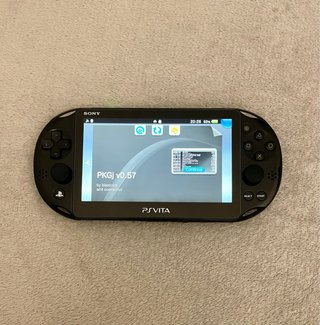Ps Vita Slim PCH-2000 con Mod