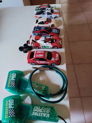 Macchine Scalextric e comandi PRO