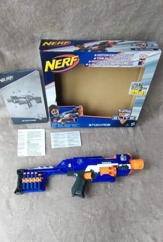 ​Nerf N-Strike Elite Stockade + Caja + REGALO