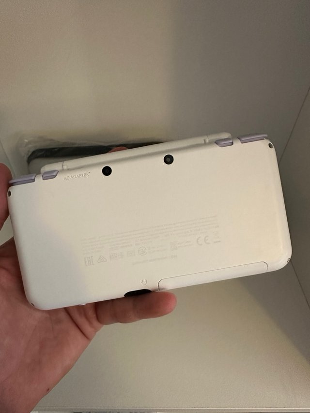 New nintendo 2Ds XL edicion tomodachi (Nueva)