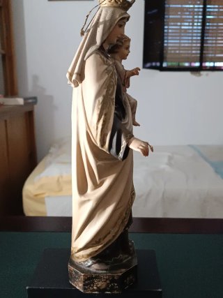 Virgen del Carmen pasta madera Esc. Olot