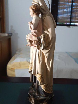 Virgen del Carmen pasta madera Esc. Olot