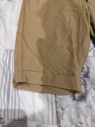 Pantalón corto hombre beige