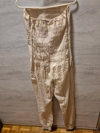 Mono de verano plisado con perlitas